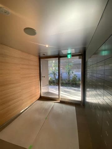 Room image 13