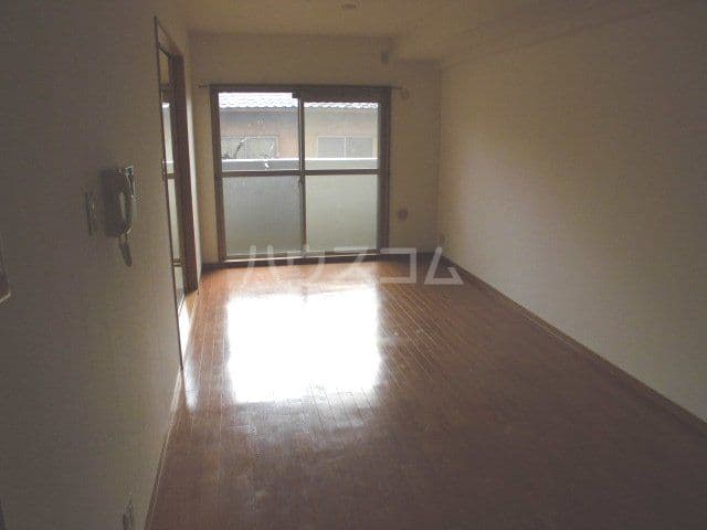 Preview interior of Eminence Court ✨[RT]