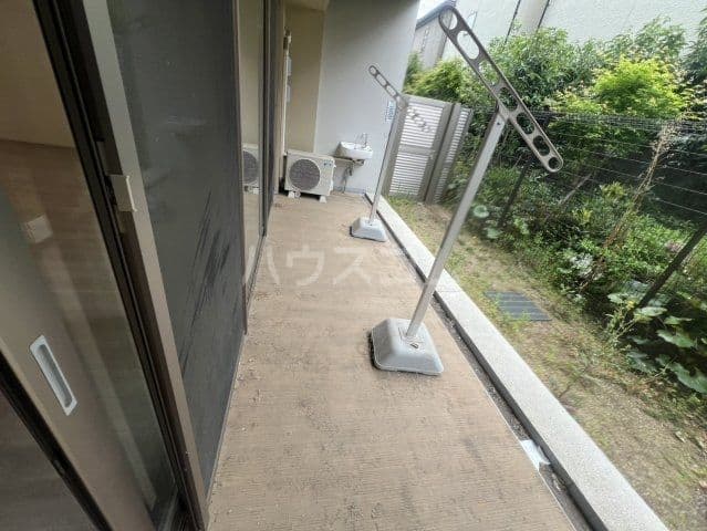 Room image 10