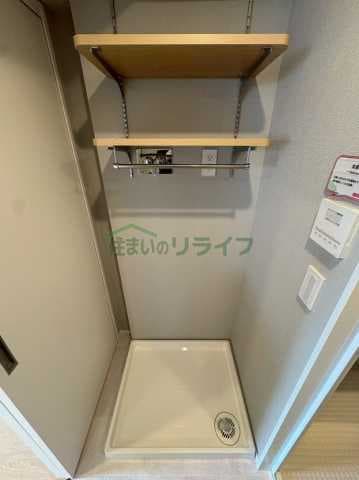 Room image 12