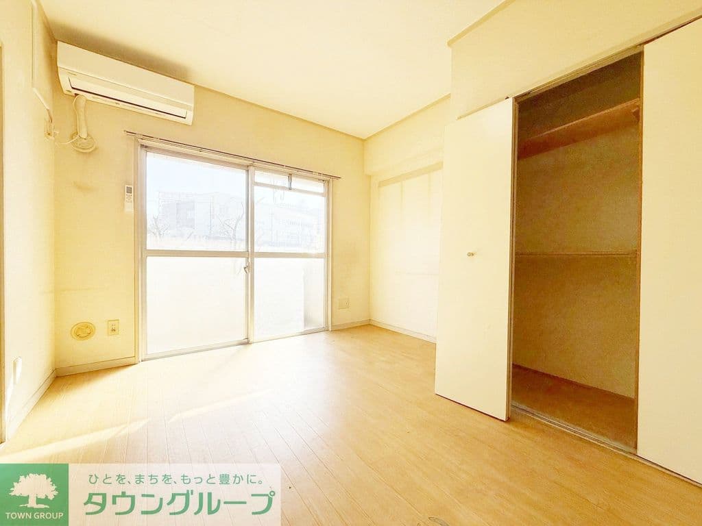 Preview interior of Yurigaoka Station Terrace ✨[RT]