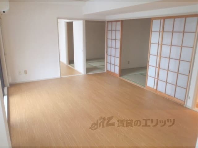 Preview interior of 🌷TC - Nakagawa Sixth Corp