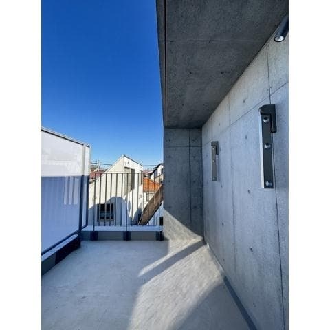 Room image 10