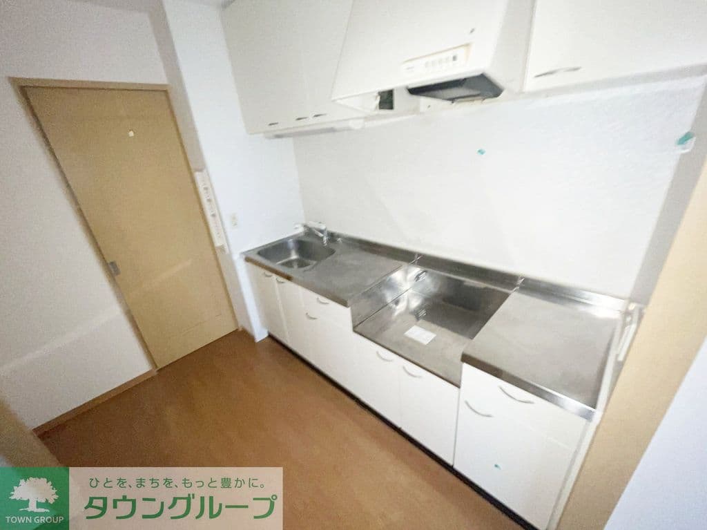 Preview interior of Corporate Higashi-Totsuka 310  