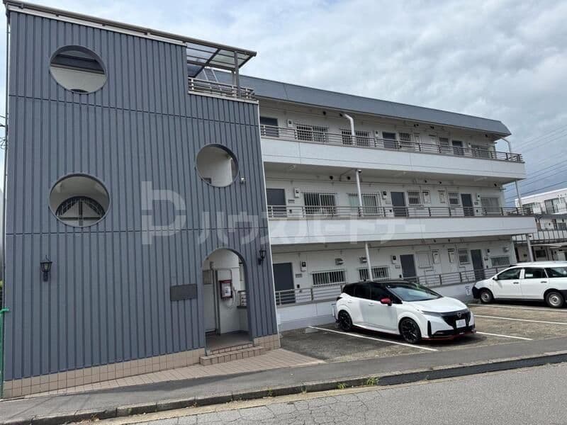 Main exterior of Sun Heights Suzuki