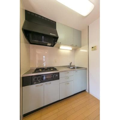 Room image 9