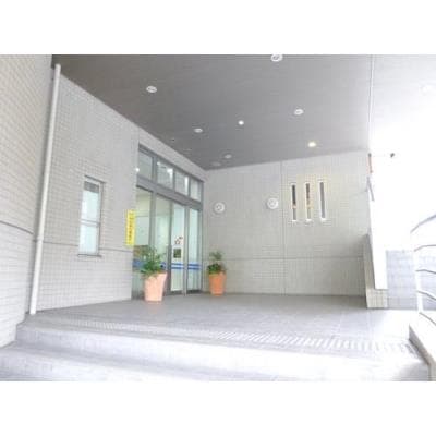 Room image 8