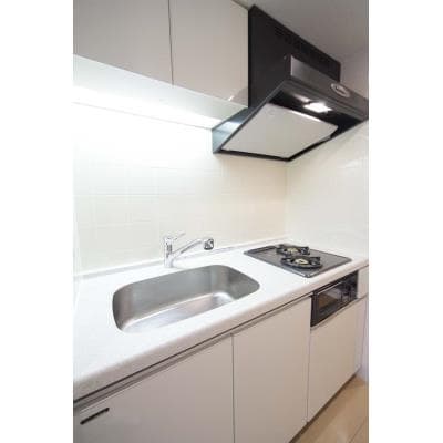 Room image 10