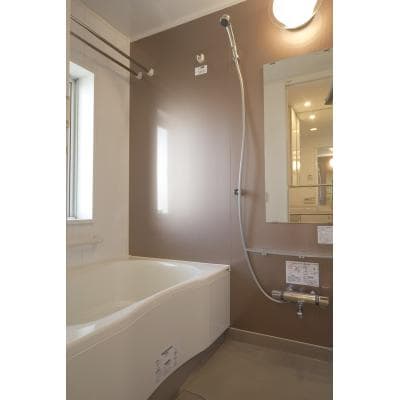 Room image 10