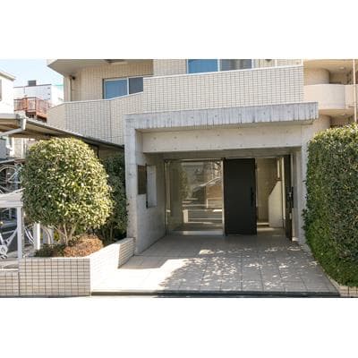 Room image 10