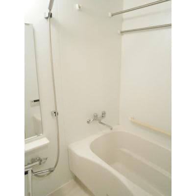 Room image 10