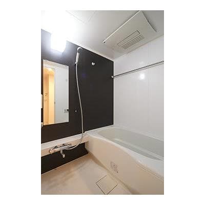 Room image 10