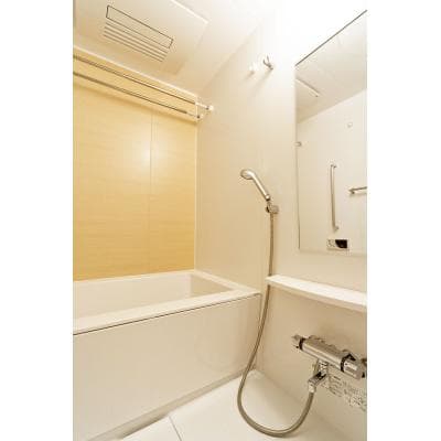 Room image 8