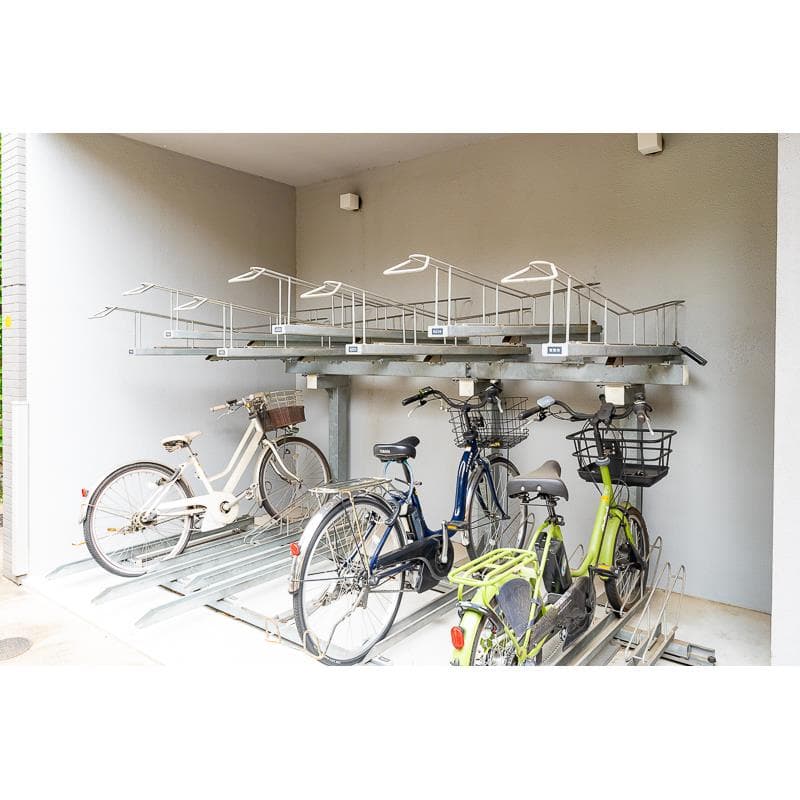 Room image 8