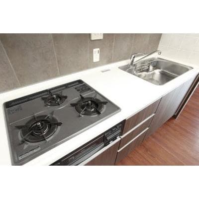 Room image 9