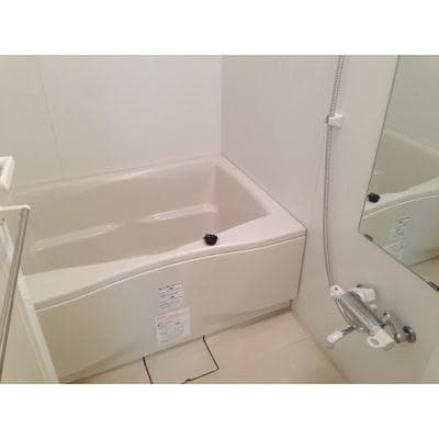 Room image 9
