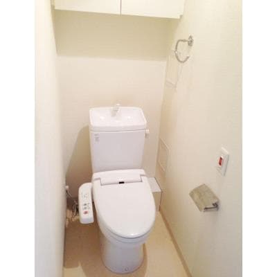 Room image 10