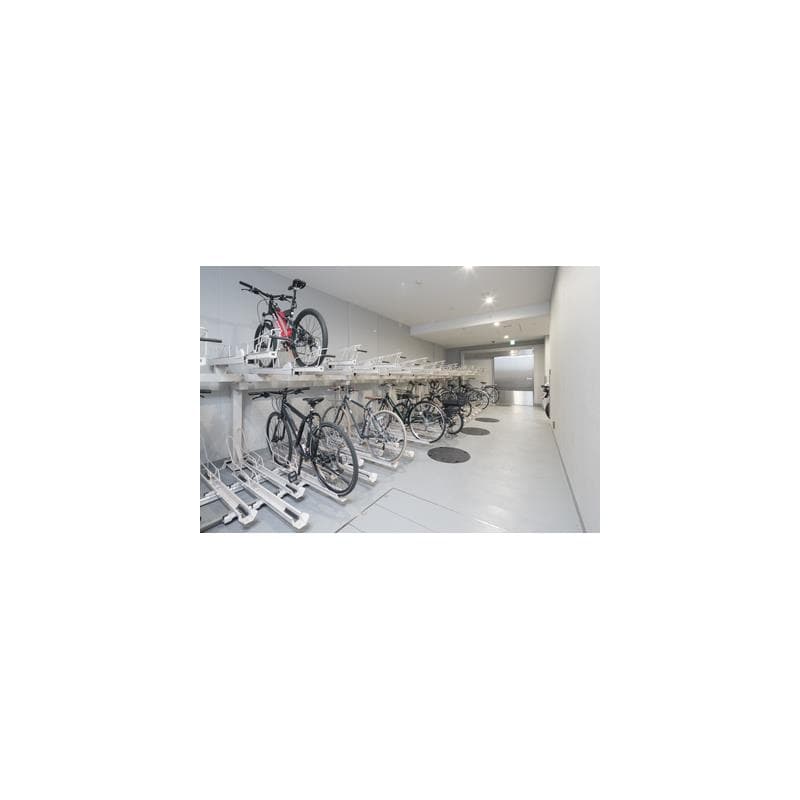 Room image 8