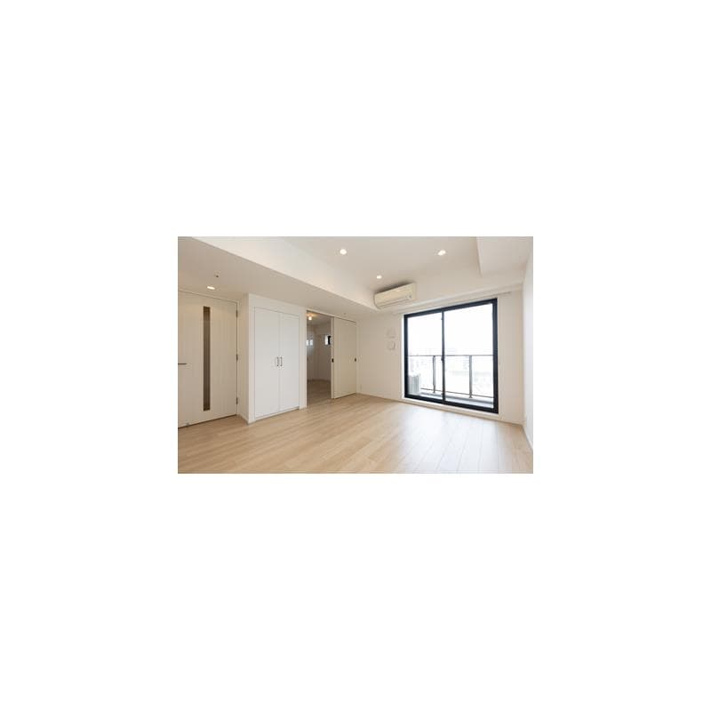 Room image 9