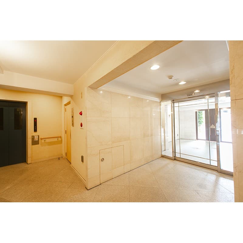 Room image 8