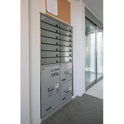 Room image 9