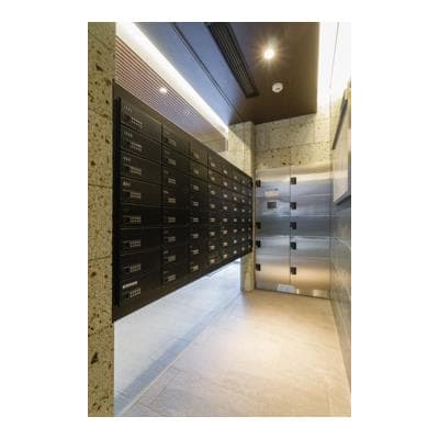 Room image 10
