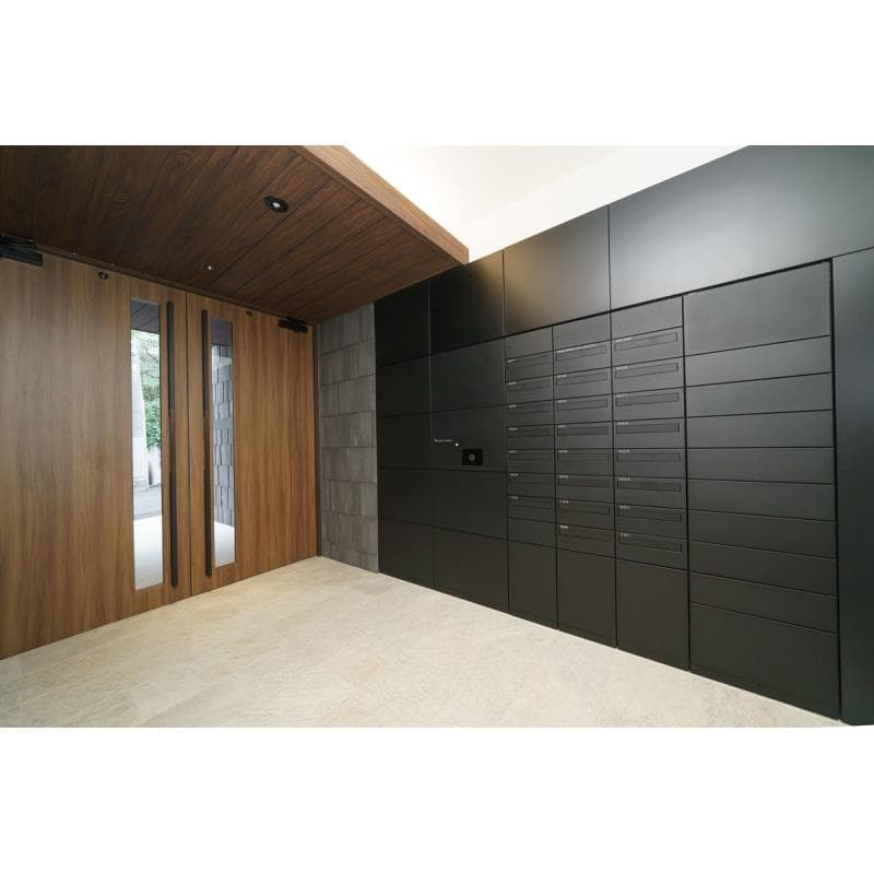 Room image 10