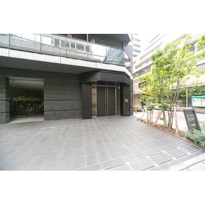 Room image 8
