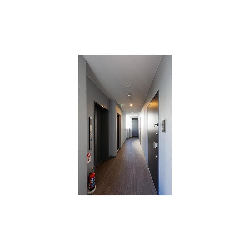 Room image 8