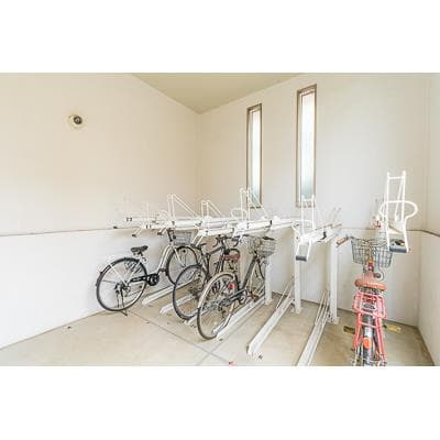 Room image 9
