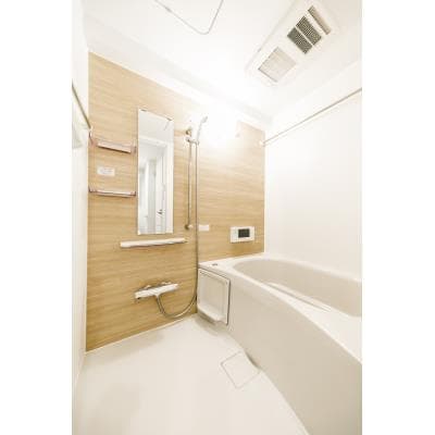 Room image 10