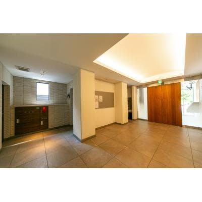 Room image 10