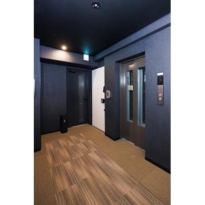 Room image 8