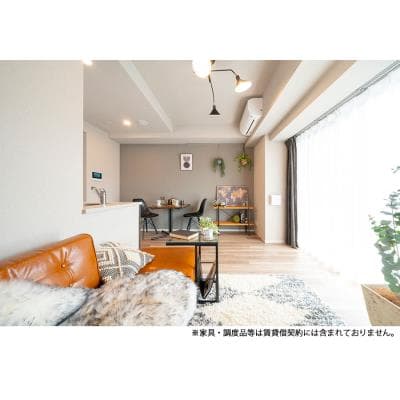 Room image 8