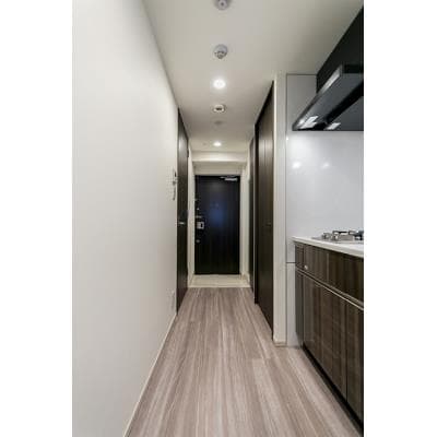 Room image 9