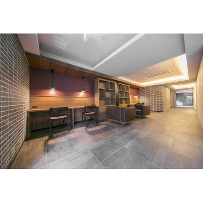 Room image 10