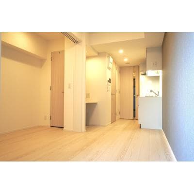 Room image 9