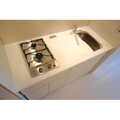 Room image 10