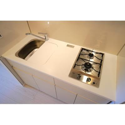Room image 10