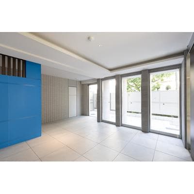Room image 9