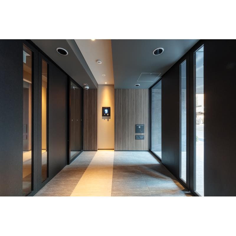 Room image 9