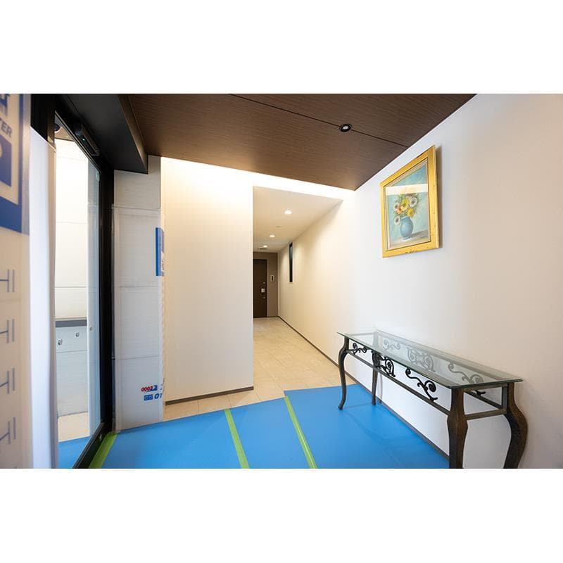 Room image 8