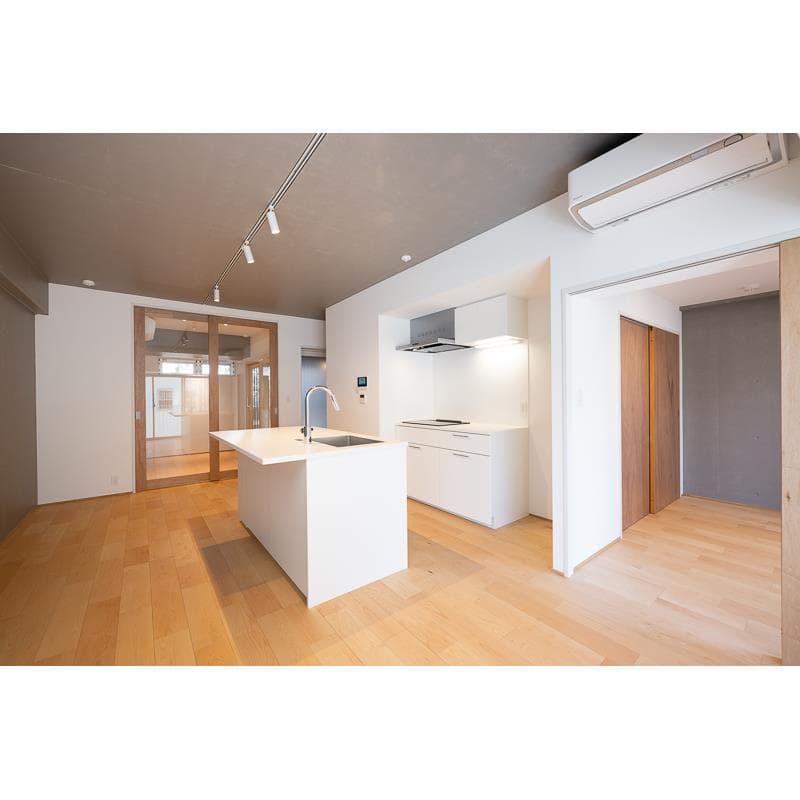 Room image 9