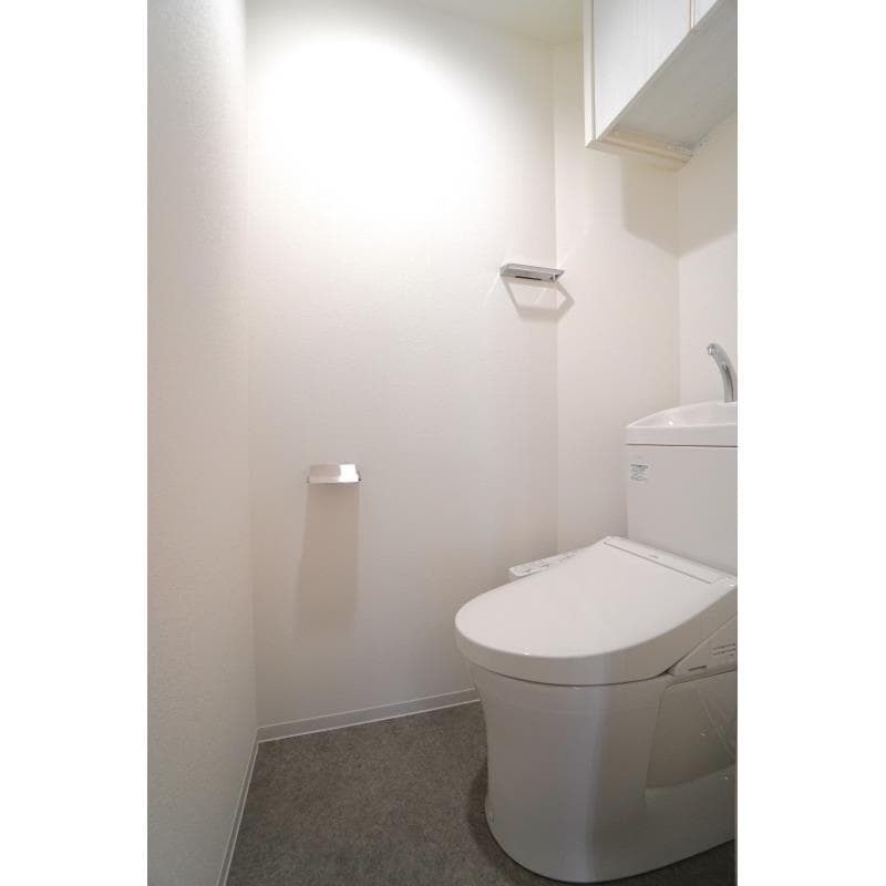 Room image 9
