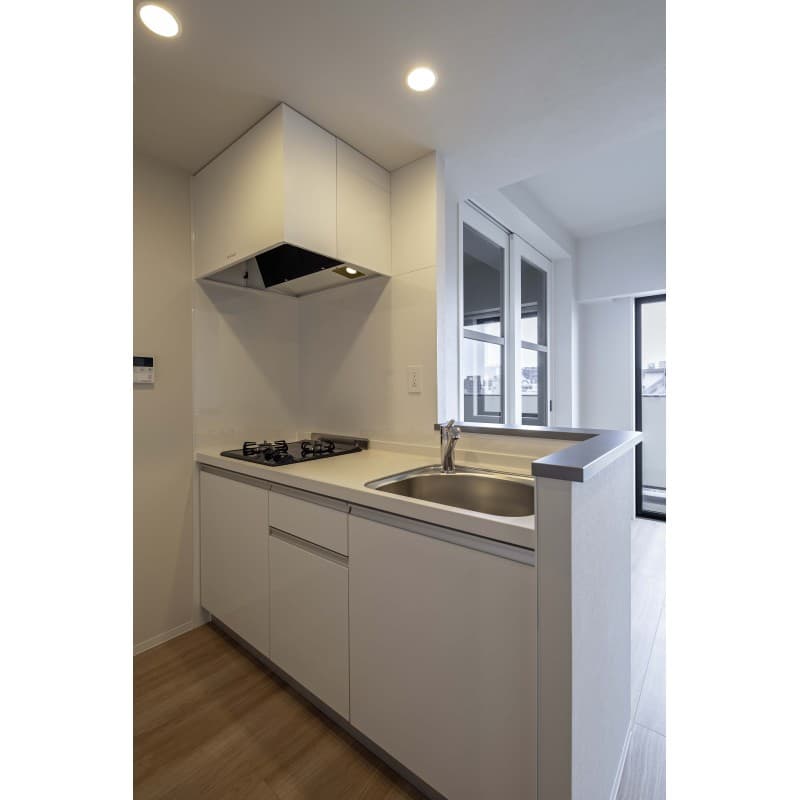 Room image 8