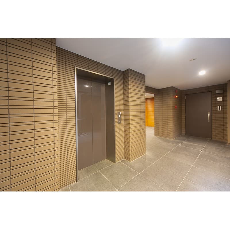 Room image 9