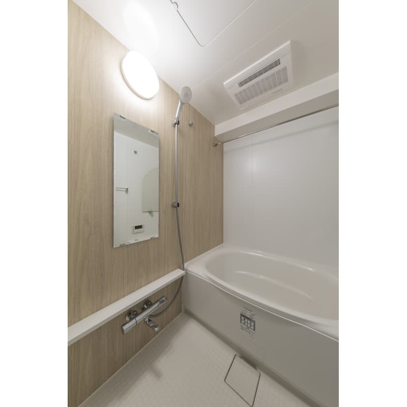 Room image 8