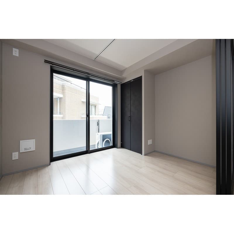Room image 9