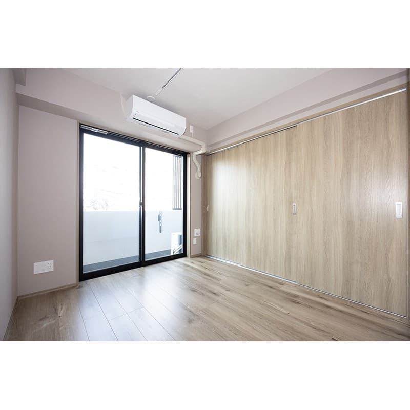 Room image 9