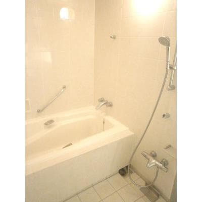 Room image 9